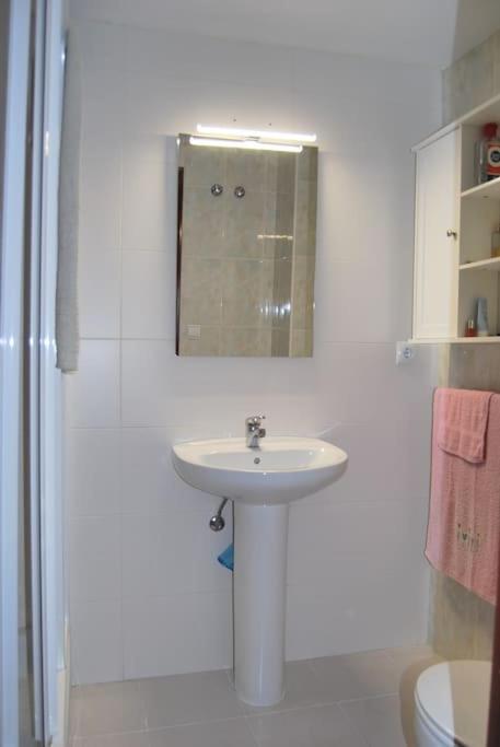 Apartamento Bonito Piso Cerca De La Estacion Córdoba Exterior foto