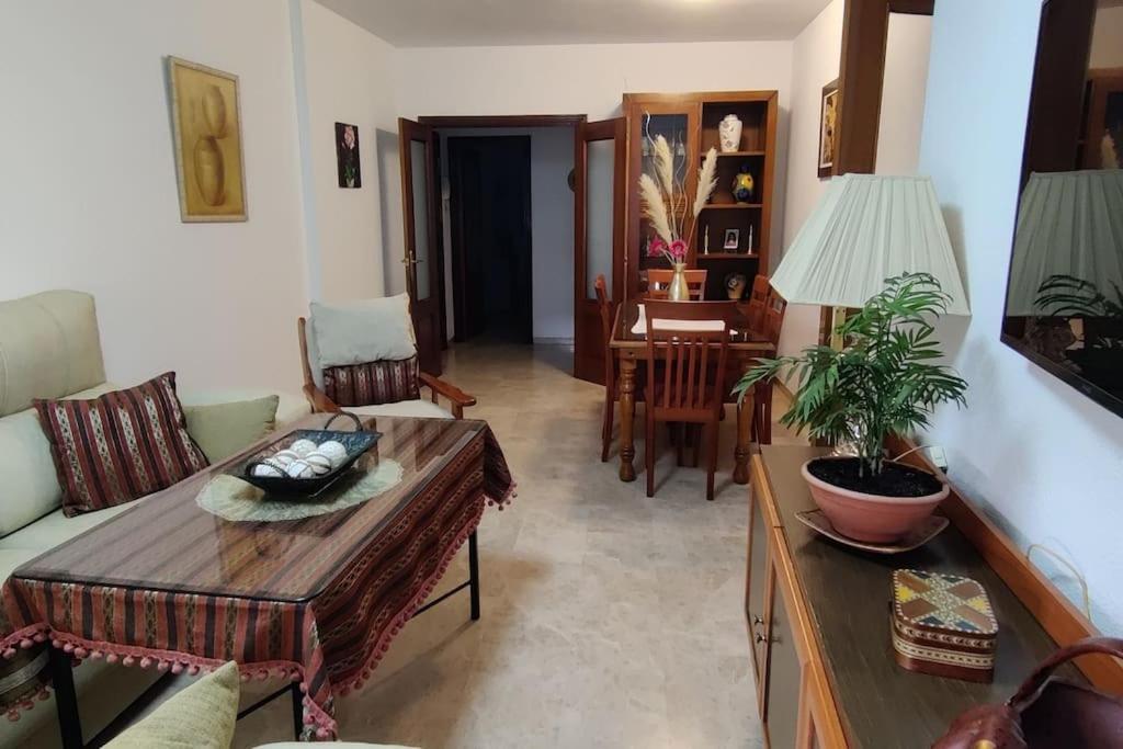 Apartamento Bonito Piso Cerca De La Estacion Córdoba Exterior foto